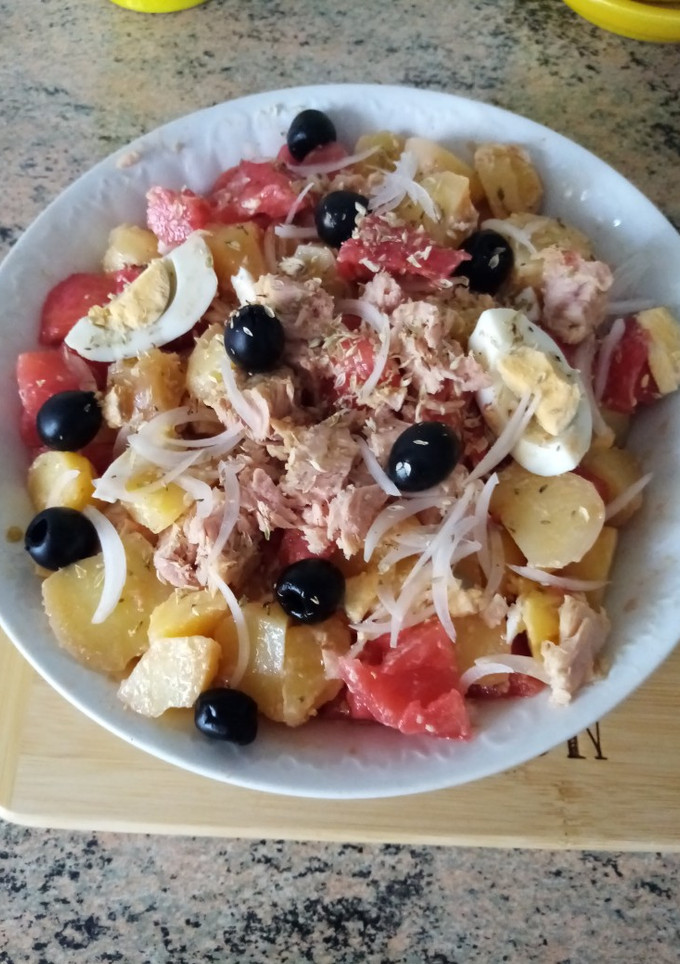 Una foto de Ensalada de patata con orégano