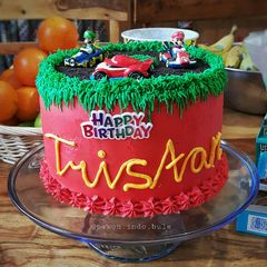 A picture of Birthday Cake.