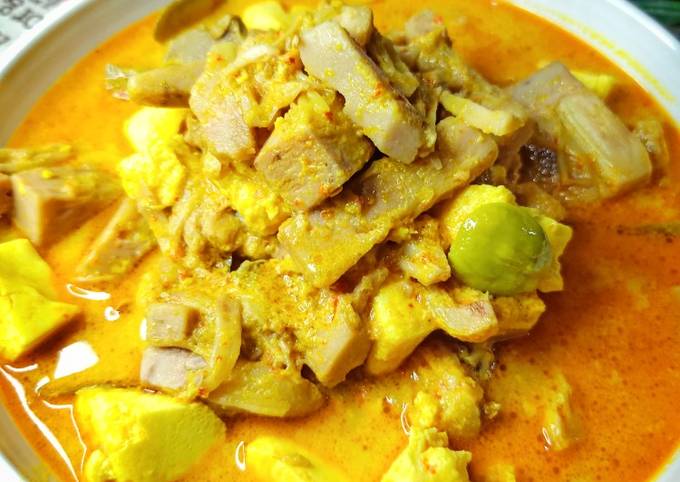 Gulai Nangka Putih Telur