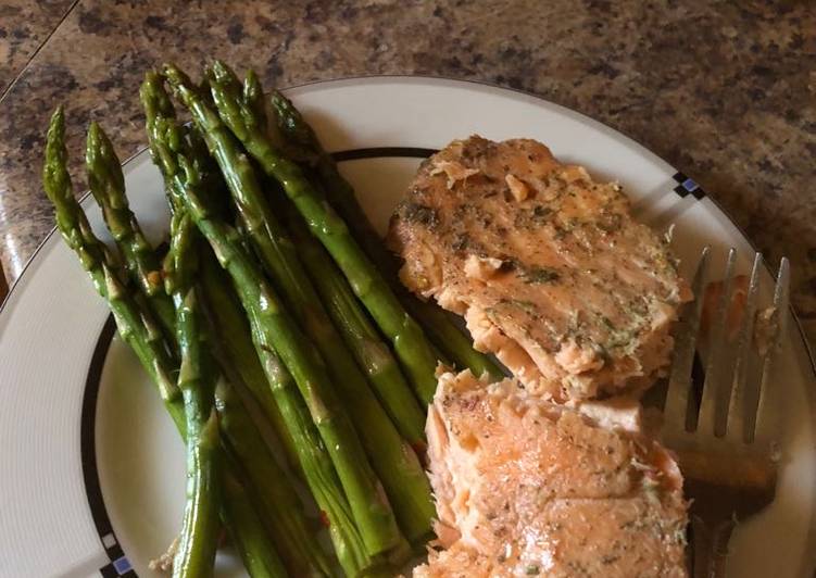 Recipe of Award-winning Salmon and Asparagus