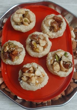 ન્યૂ યર સ્પેશિયલ પ્રોટીન ડ્રાયફ્રૂટ્સ સ્વીટ્સ રેસીપી મુખ્ય ફોટો