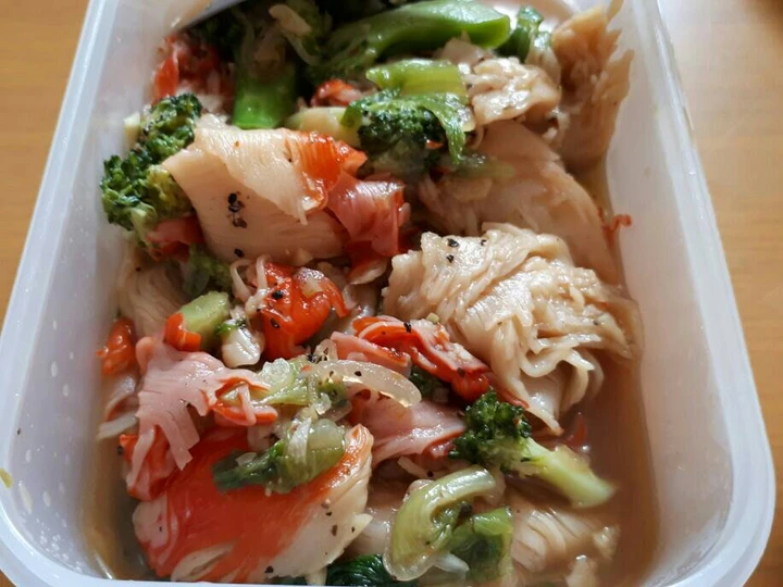 Cara Gampang Menyiapkan Resep Kepiting lada hitam ft. Brokoli yang Bisa Manjain Lidah Anti Ribet, Mantap