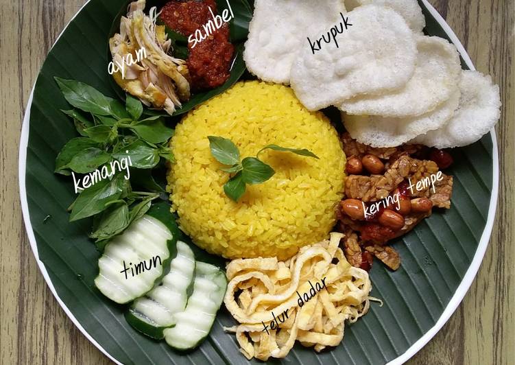 Nasi kuning (yellow rice)