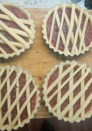 Una foto de Pasta frola de membrillo o dulce de leche