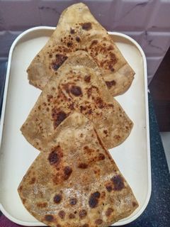 कसूरी मेथी पराठा (Kasoori Methi paratha recipe in hindi) रेसिपी मुख्य फोटो