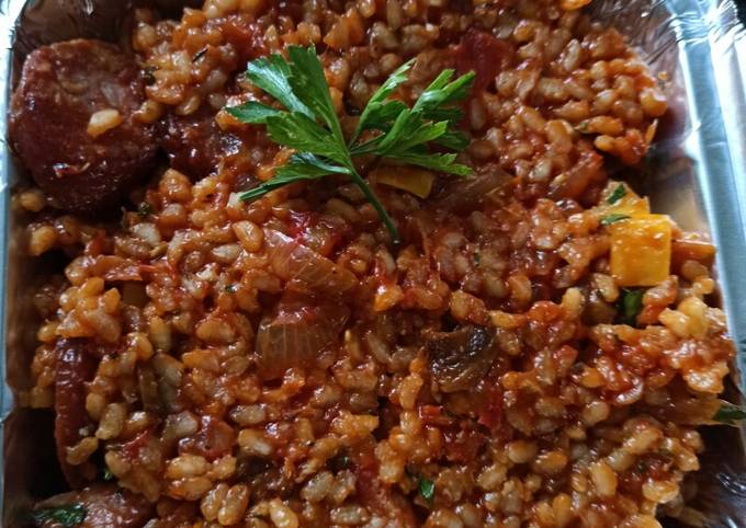 Risotto saucisses fumées à la tomate