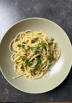A picture of Spaghetti Aglio Olio e Peperoncino.