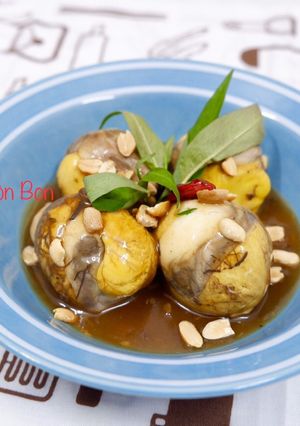 Hình của món Hột Vịt Lộn Xào Me.