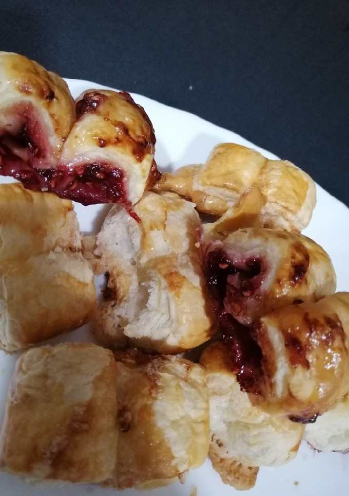Una foto de Palmeritas de azúcar y palmeritas de frambuesa