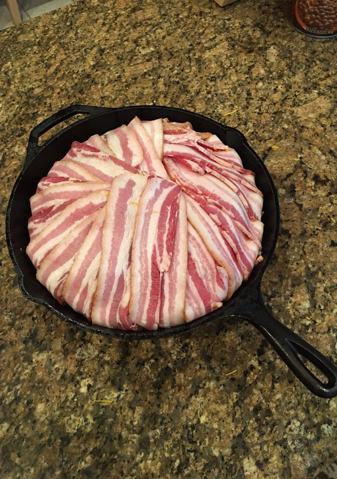 A picture of Bacon Pie.