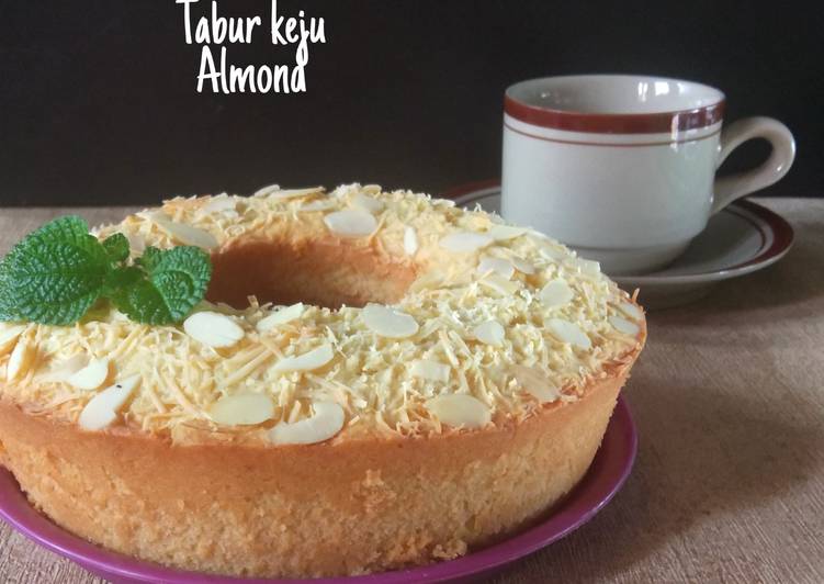 Brudel Cake Tabur Keju Almond