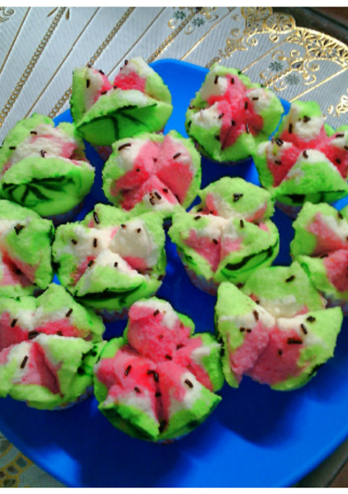 Foto resep Bolu Kukus Semangka Ala-Ala (1 Telur, SP, No Soda)