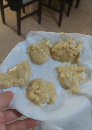 Una foto de Bombones helados de maní keto