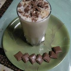 A picture of Chocolate banana shake.