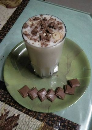A picture of Chocolate banana shake.