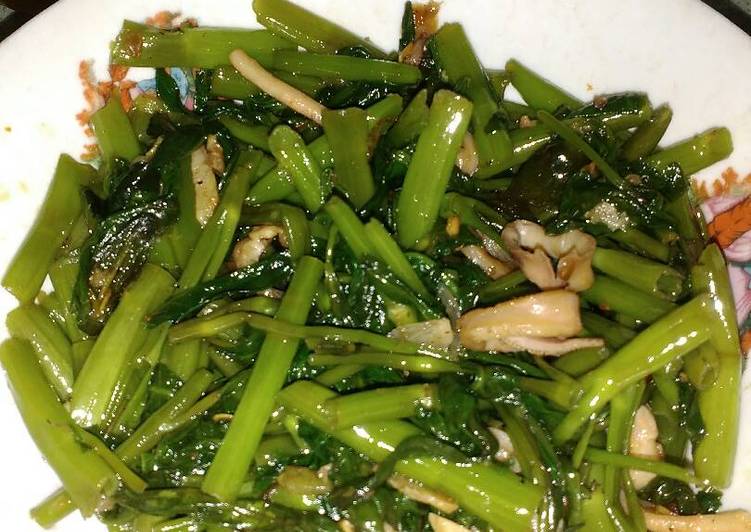 Resep Tumis Kangkung Cumi, Cepat dan Mudah, Enak Banget