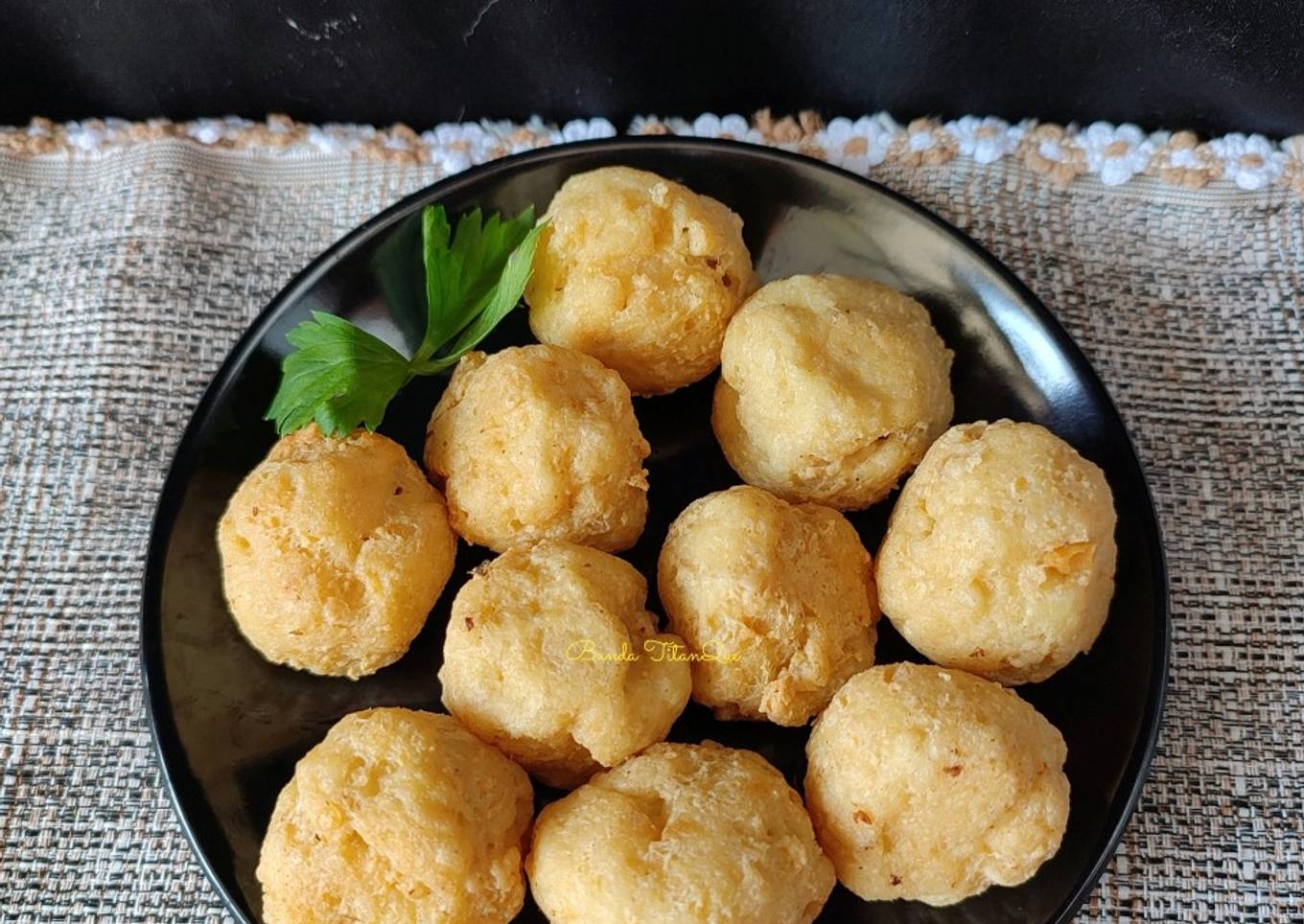 Tahu Pok Pok