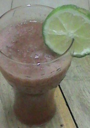 A picture of Watermelon Lime Smoothie.