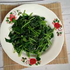 A picture of Bayam rebus ijo.