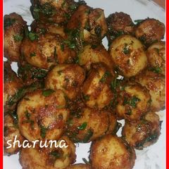 A picture of Masaledaar potatoes.