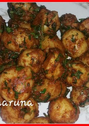 A picture of Masaledaar potatoes.