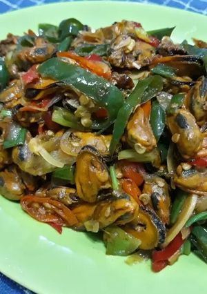 Foto resep Oseng Kerang kijing Batik