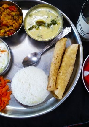 A picture of Vegetable Thali.