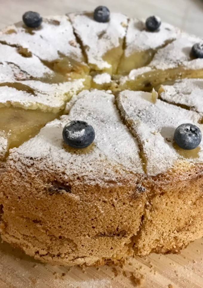Шарлотка з яблуками