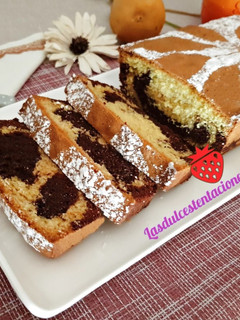 Una foto de Plumcake de chocolate amarmolado