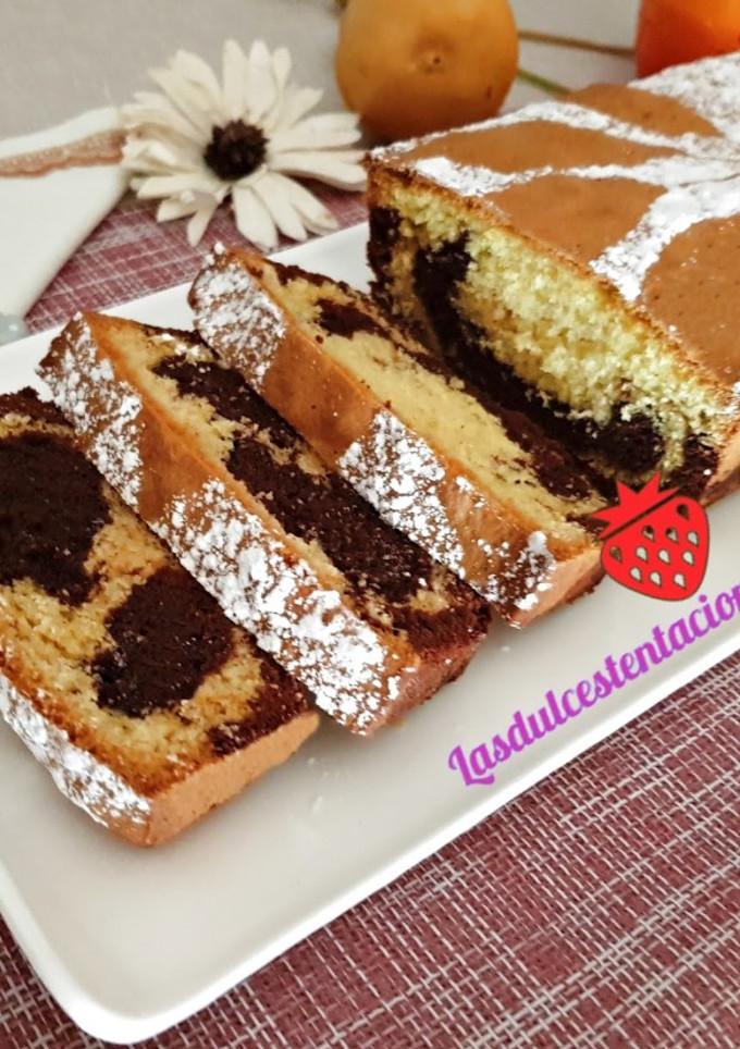 Una foto de Plumcake de chocolate amarmolado