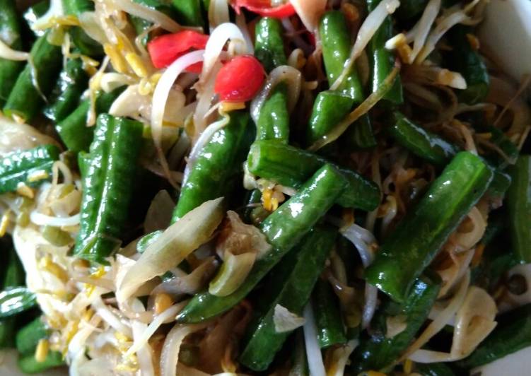 Tumis toge kacang panjang