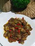 Oseng kerang kijing pedas