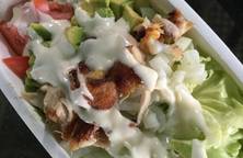 Salad bơ gà giảm cân