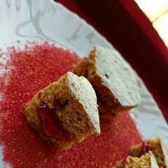 Jam cake bites A picture of Jam cake bites.