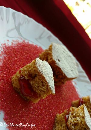 A picture of Jam cake bites.