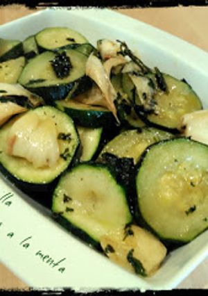 Foto principal de Calabacines a la menta