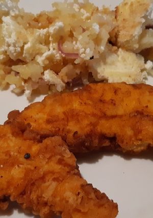 Tejfölben pácolt csirkemell, tepsis reszelt krumplival recept fotója