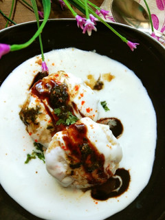 दही भल्ला (Dahi Bhalla recipe in Hindi) रेसिपी मुख्य फोटो