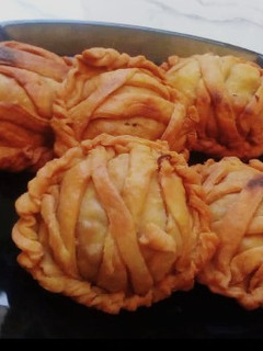 A picture of Meatpie Vol 3.