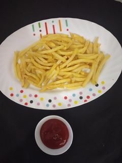 फ्रेंच फ्राइज (French Fries recipe in hindi) रेसिपी मुख्य फोटो