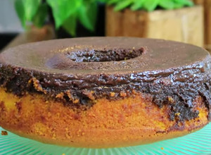 Foto de Bolo de Cenoura invertido