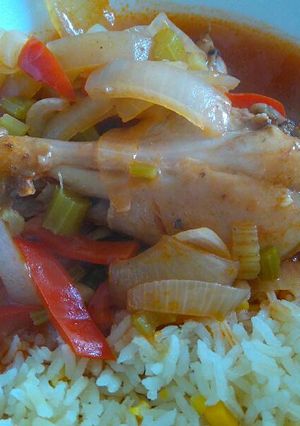 Una foto de Pollo en Ketchup