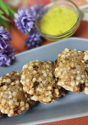 A picture of Banana Sabudana Wada.