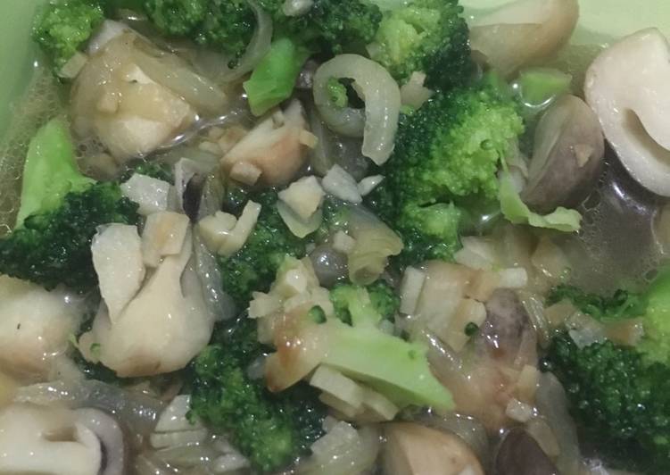 Cara Gampang Menyiapkan Ca Brokoli jamur yang Menggugah Selera
