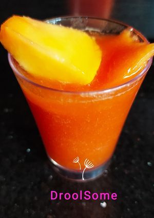 மசாலா பப்பாளி ஸ்மூதி(Masala pappaali smoothie recipe in tamil) செய்முறை முக்கிய புகைப்படம்
