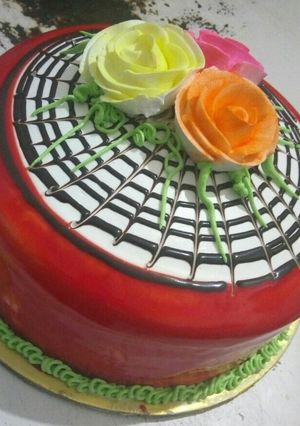 A picture of Fruit cake with oven base.