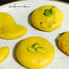 A picture of Aam Sandesh Kolkata Style Norom Paak.