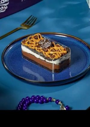A picture of Layered Chocolate and Vanilla Cream Cake.