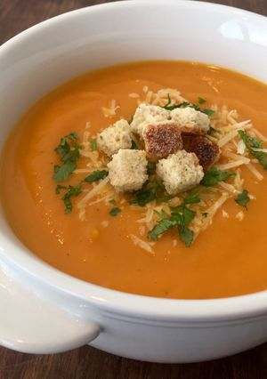 Una foto de Crema de Zanahoria y Boniato (Camote - Batata - Sweet Potato)