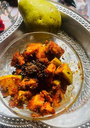 A picture of Nashpati pickle.